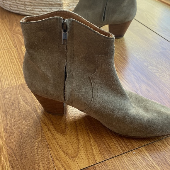 Isabel Marant Dicker - Picture 4 of 10